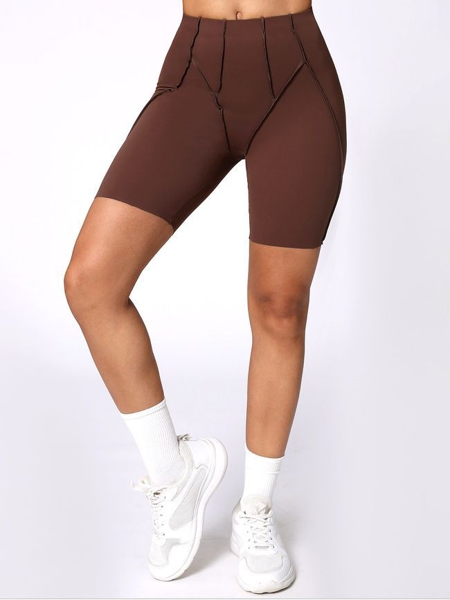 Women&rsquo;s two-piece fitness set with external seams, top and shorts, Sculpt Muse, (chocolate), S