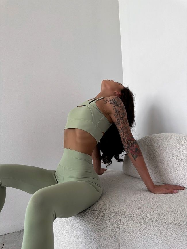 Damskie sportowe legginsy z push-up i paskiem w kształcie V, Balance, (pistacjowy), S