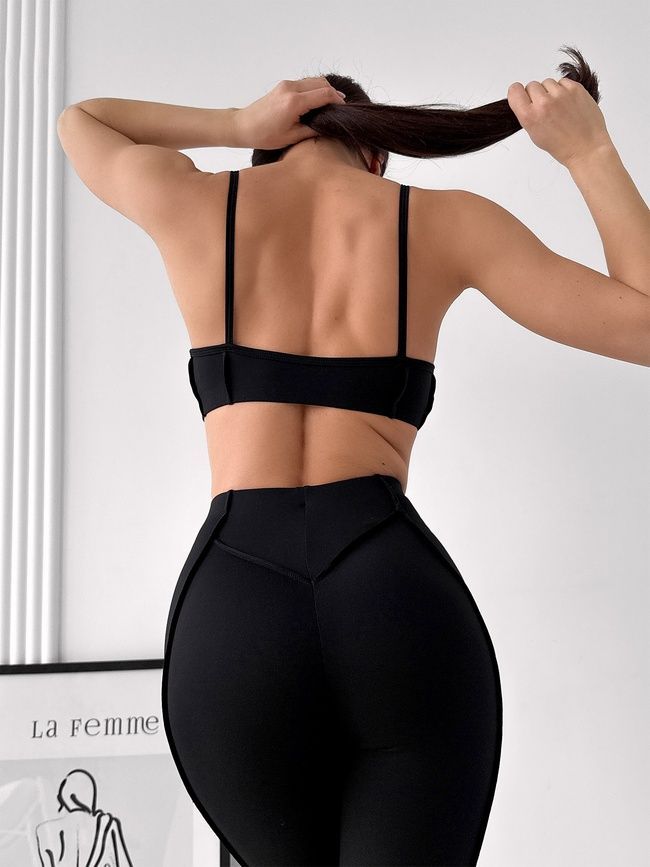Damski dwuczęściowy komplet sportowy do fitnessu, ze szwami zewnętrznymi, top i szorty, Sculpt Muse, (czarny), S