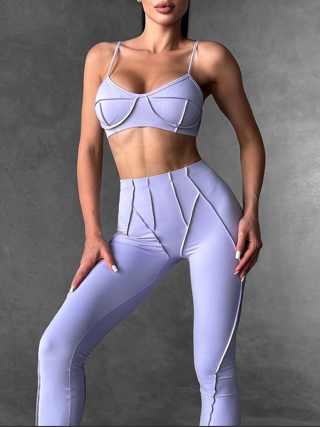 Women's push-up sports top for fitness with removable cups and external seams, Sculpt Bra, (lavender), S